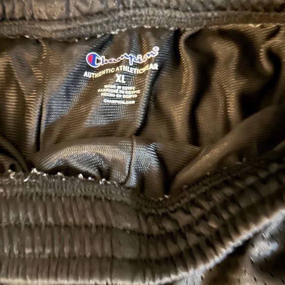 Big Boys Champion Outfit - Picture 3 of 6